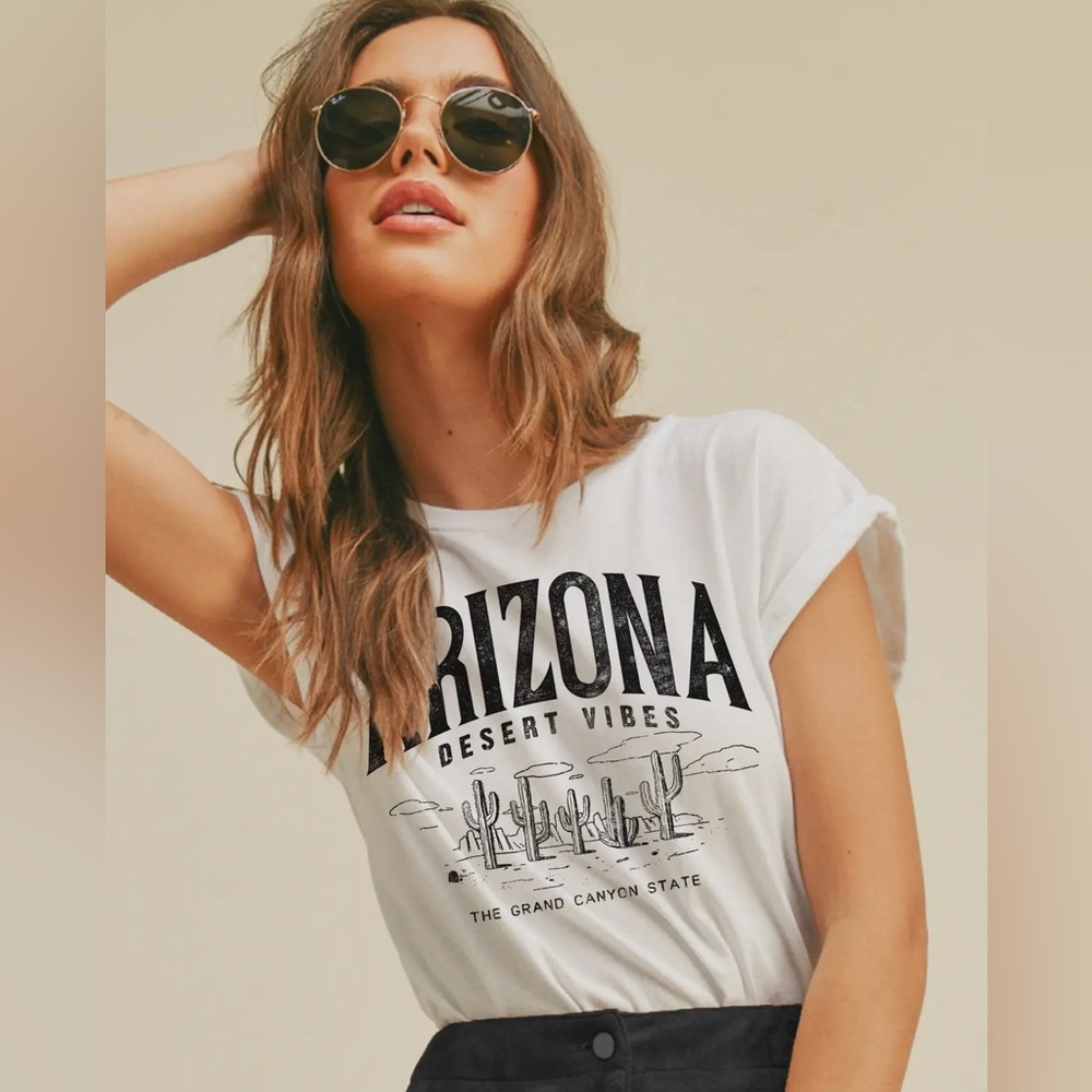 Arizona Desert Vibes Graphic White T-Shirt New with Tags